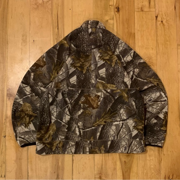 Vintage 2000s Cabelas Camouflage Fleece 1/4 Zip
Men’s Size XL - Picture 2 of 8